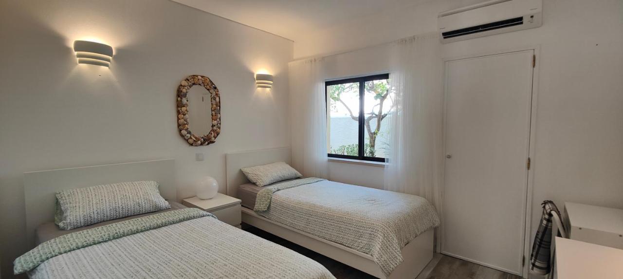 The Swallow'S Rest Beach House - Meia Praia Lagos Exterior foto